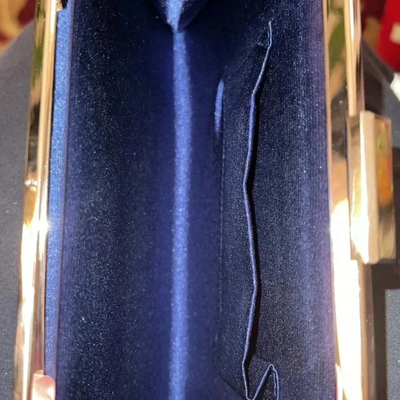 Midnight Blue Women’s Wave Pleated Silver Tone Evening Clutch Bag Purse - Picture 5 of 15